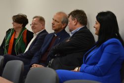 dr hab. Małgorzata Wrześniak, prof. uczelni (dyrektor Instytutu Nauk o Kulturze i Religii na WNH), ks. dr Jarosława Sobkowiak (prodziekan WT), ks. dr hab. Rafał Bednarczyk (dziekan WT), ks. dr hab. Ryszard Sadowski, prof. uczelni (prorektor ds. nauki i współpracy międzynarodowej), Katarzyna Szumowska (kwestor). (fot. Agnieszka Uziębło)